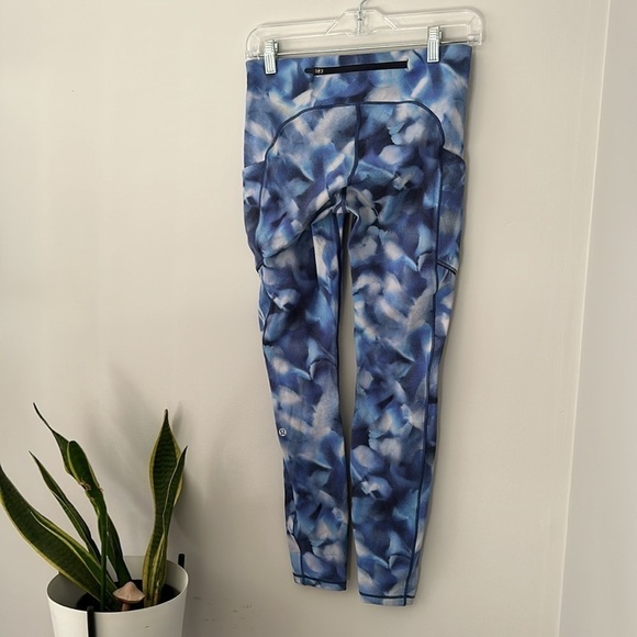 Lululemon speed up tight leggings - Picture 8 of 8